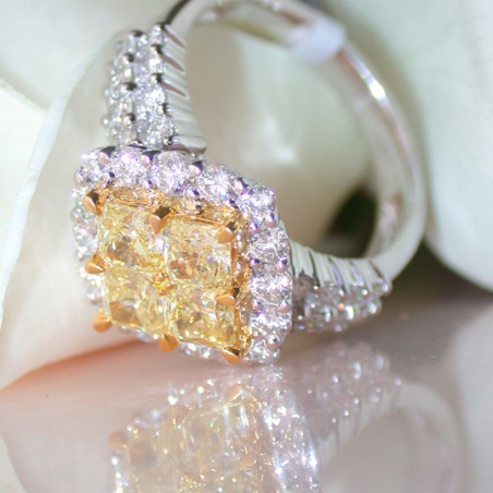 Magnificent Yellow Diamond Ring