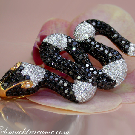 Spectacular Snake Pendant with Black and White Diamonds