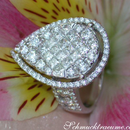 Unique Diamond Pear Ring (Princess & Brilliant Cut)