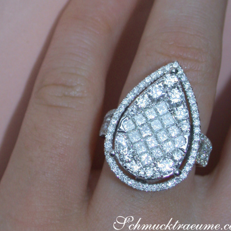 Unique Diamond Pear Ring (Princess & Brilliant Cut)