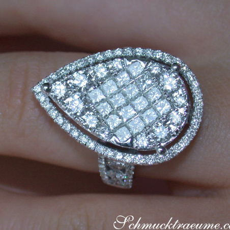 Unique Diamond Pear Ring (Princess & Brilliant Cut)