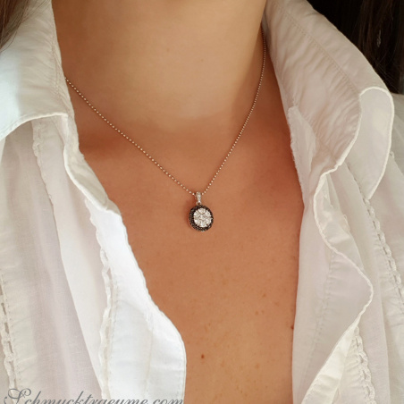 Beautiful Black & White Diamond Pendant in White gold