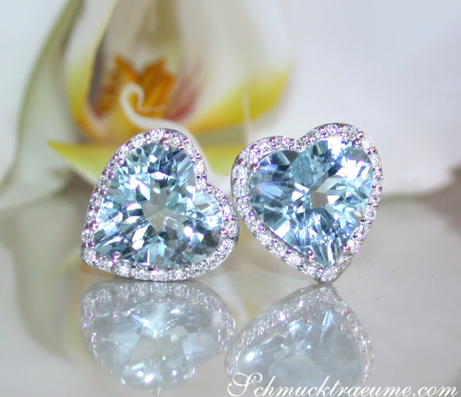 Pretty Aquamarine Heart Studs with Diamonds