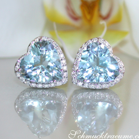 Pretty Aquamarine Heart Studs with Diamonds