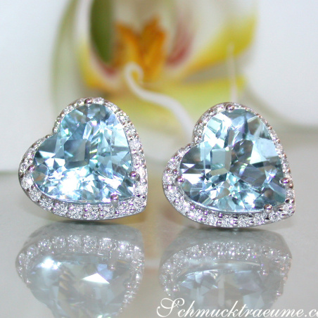 Pretty Aquamarine Heart Studs with Diamonds