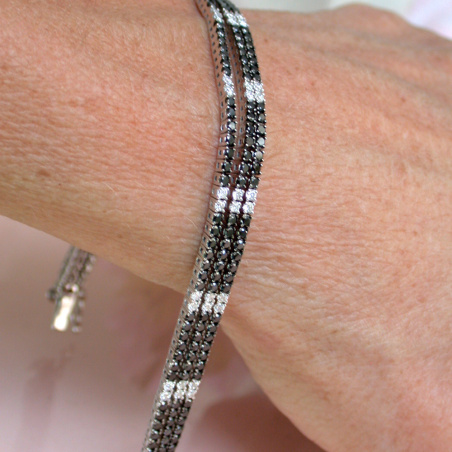 Tennis Armband mit schwarzen Diamanten