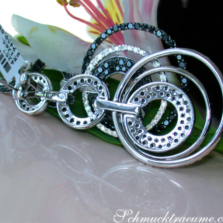 Impressive Circle Earrings with Black Diamonds