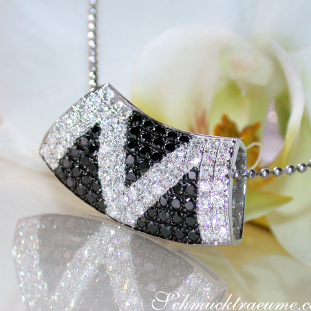 Striking Black & White Diamond Zig Zag Pendant