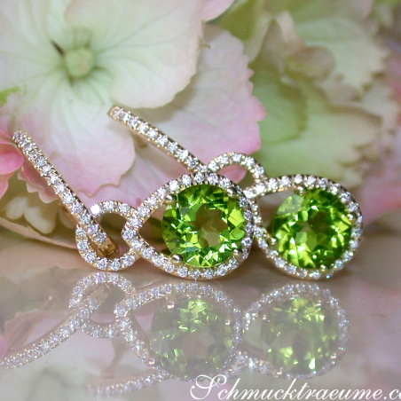 Enchanting Peridot Earrings with Diamonds