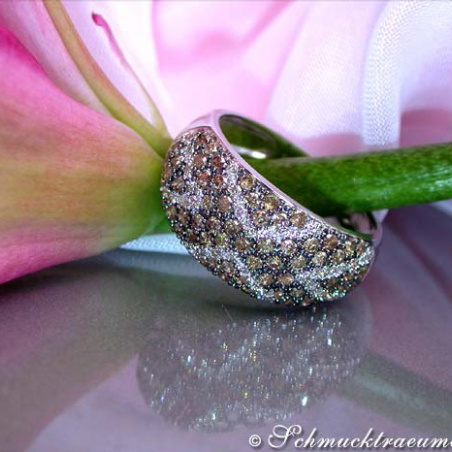 Interesting Brown & White Diamond Ring