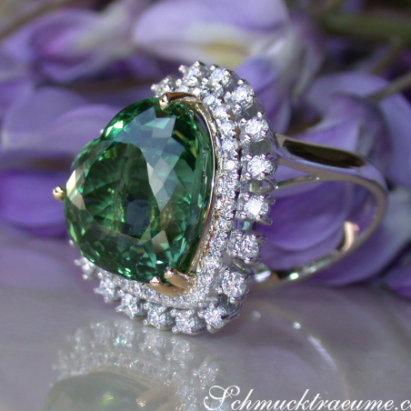 Glamorous Tourmaline Diamond Heart Ring