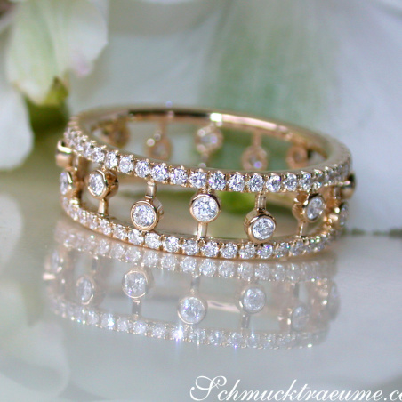 Enchanting Diamond Eternity Ring in Yellow gold 14k