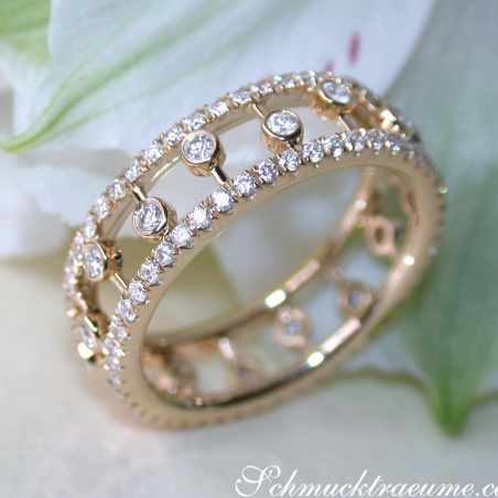 Enchanting Diamond Eternity Ring in Yellow gold 14k