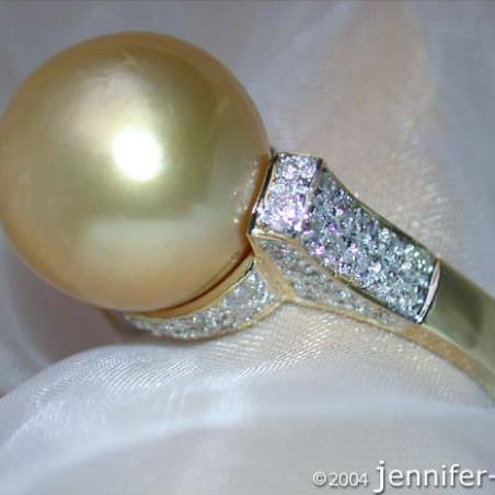Goldene Südseeperle Ring mit Brillanten in Gelbgold 585