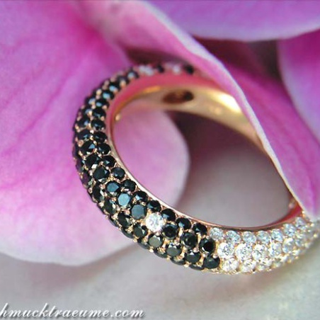 Exquisite Black & White Diamond Eternity Ring