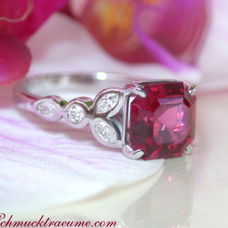 Exquisite Rhodolite Ring with Diamonds