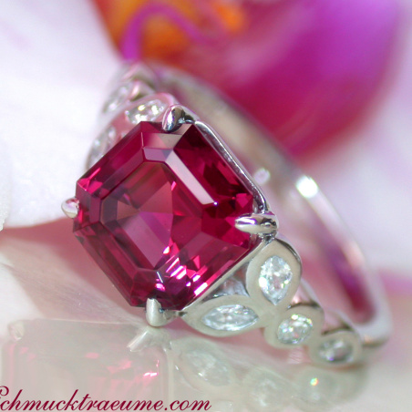 Exquisite Rhodolite Ring with Diamonds