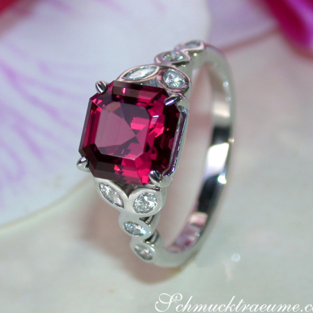 Exquisite Rhodolite Ring with Diamonds