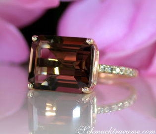 Ungewöhnlicher Rauchquarz Ring mit braunen Diamanten