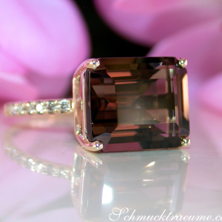 Ungewöhnlicher Rauchquarz Ring mit braunen Diamanten