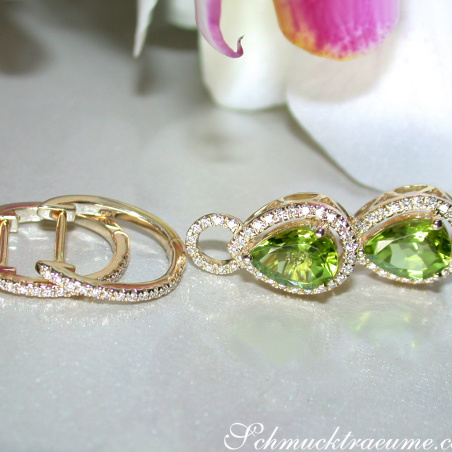 Convertible Peridot earrings with diamonds