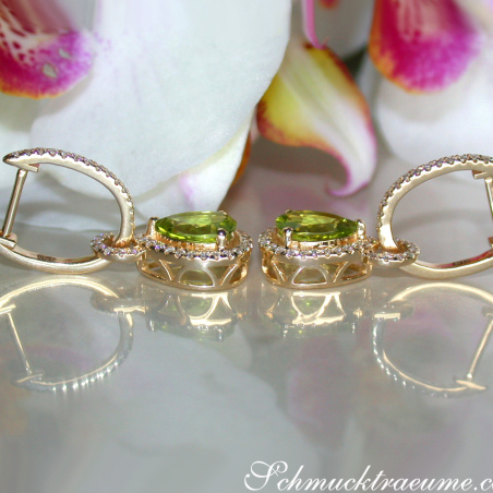 Convertible Peridot earrings with diamonds