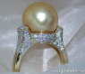 Goldene Südseeperle Ring mit Brillanten in Gelbgold 585