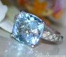 Charmanter Blautopas Ring mit Diamanten