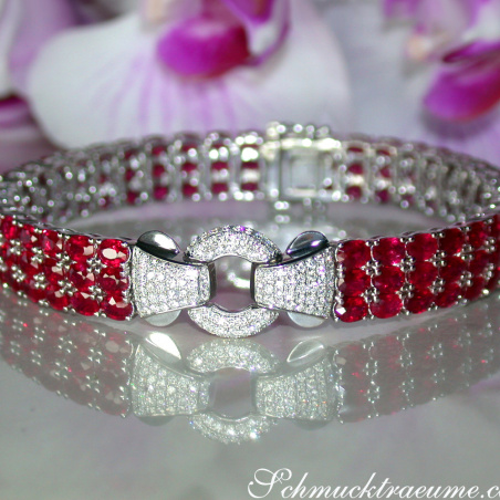 Einzigartiges Rubin Armband mit Brillanten