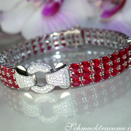 Einzigartiges Rubin Armband mit Brillanten
