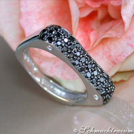 Schwarze Diamanten Ring