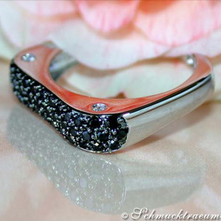 Schwarze Diamanten Ring