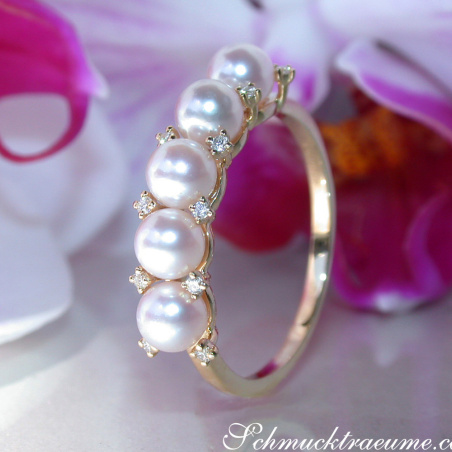 Baby Akoya Perlen Ring mit Diamanten
