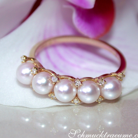 Baby Akoya Perlen Ring mit Diamanten