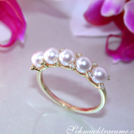 Baby Akoya Perlen Ring mit Diamanten