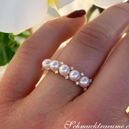 Baby Akoya Perlen Ring mit Diamanten