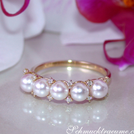 Baby Akoya Perlen Ring mit Diamanten
