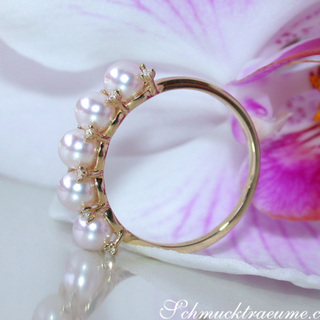 Baby Akoya Perlen Ring mit Diamanten