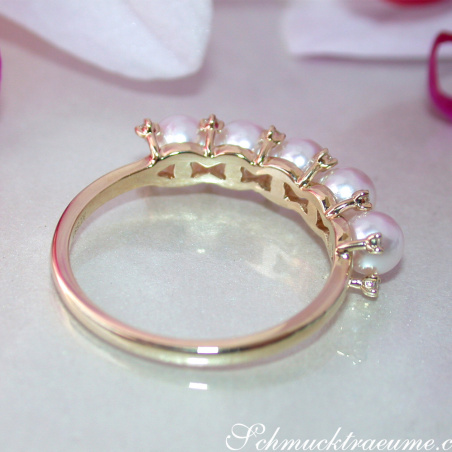 Baby Akoya Perlen Ring mit Diamanten