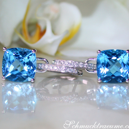 Wende Ohrringe "Kissen" mit Blautopas und Diamanten