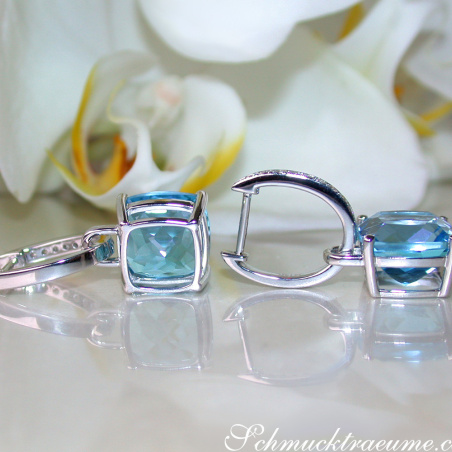 Wende Ohrringe "Kissen" mit Blautopas und Diamanten