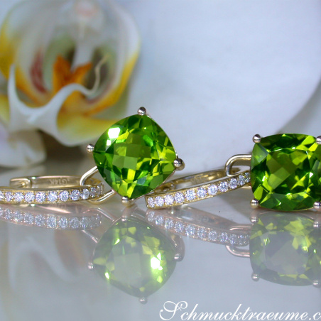 Wende Ohrringe "Kissen" mit Peridot und Diamanten