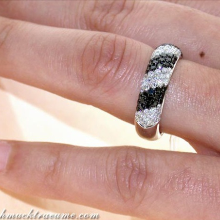 Casual Smart Black & White Diamond Ring