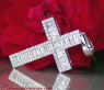 Ausgesuchter Kreuz Anhänger mit Baguette Diamanten