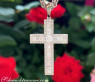 Ausgesuchter Kreuz Anhänger mit Baguette Diamanten