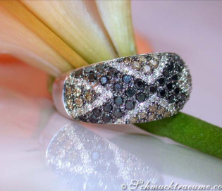 Pretty Ring with Black, Brown & White Diamonds