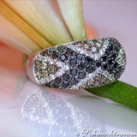 Pretty Ring with Black, Brown & White Diamonds