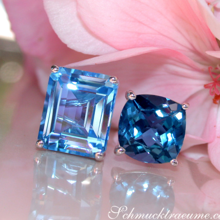 Wonderful Blue Topaz "Toi et Moi" Ring