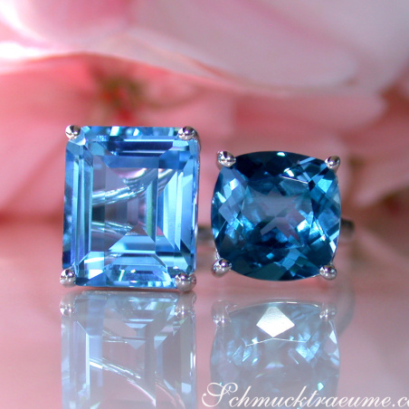 Wonderful Blue Topaz "Toi et Moi" Ring