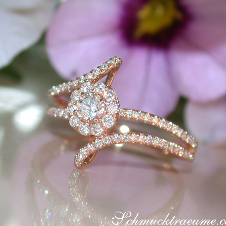 Enchanting Mini Solitaire Diamond Ring